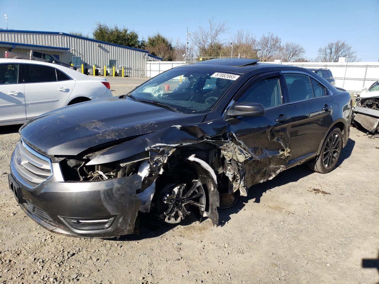 1FAHP2H87JG117352 FORD TAURUS SEL 2018