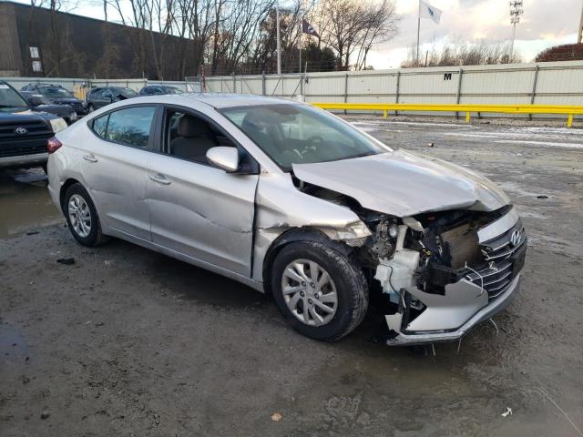 2019 HYUNDAI ELANTRA SE - 5NPD74LF8KH451820