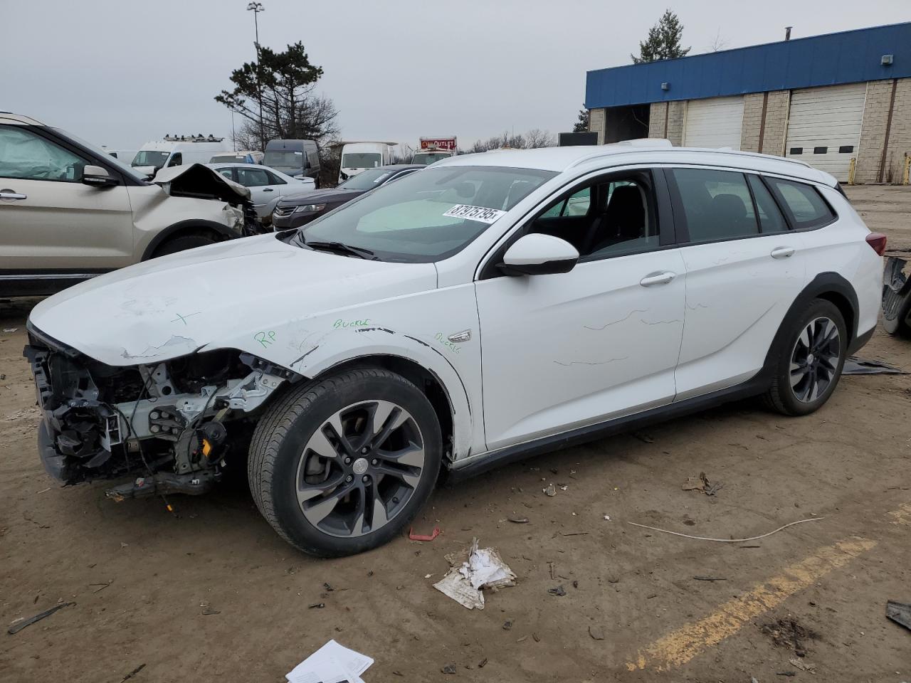 W04GU8SX0K1016041 BUICK REGAL TOUR 2019