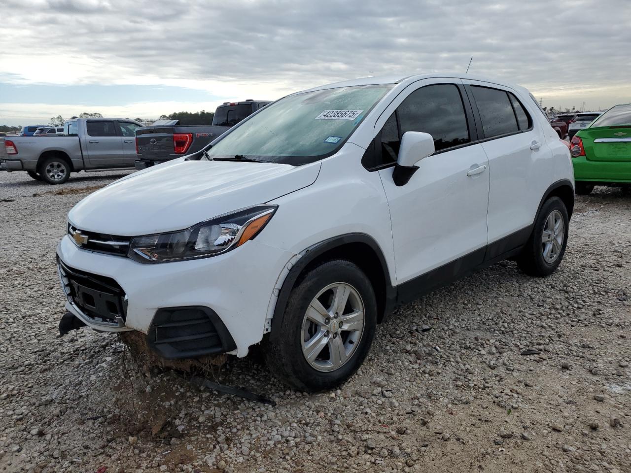KL7CJKSB6LB057118 CHEVROLET TRAX LS 2020