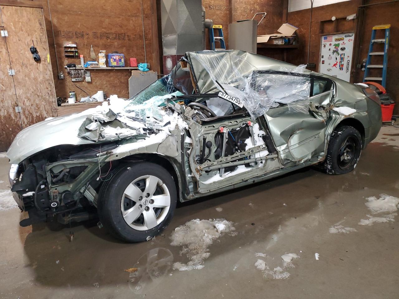  Salvage Nissan Altima