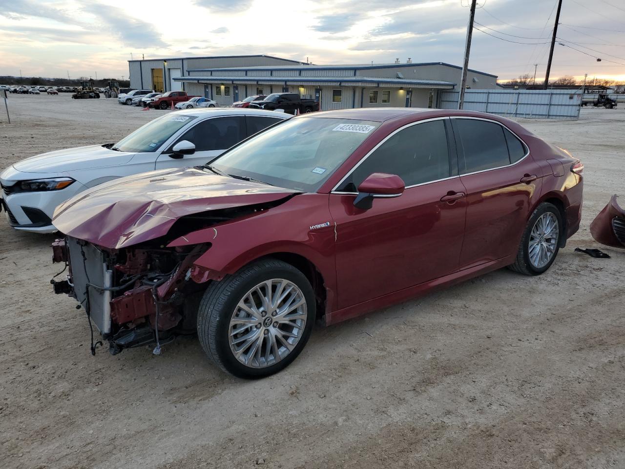  Salvage Toyota Camry