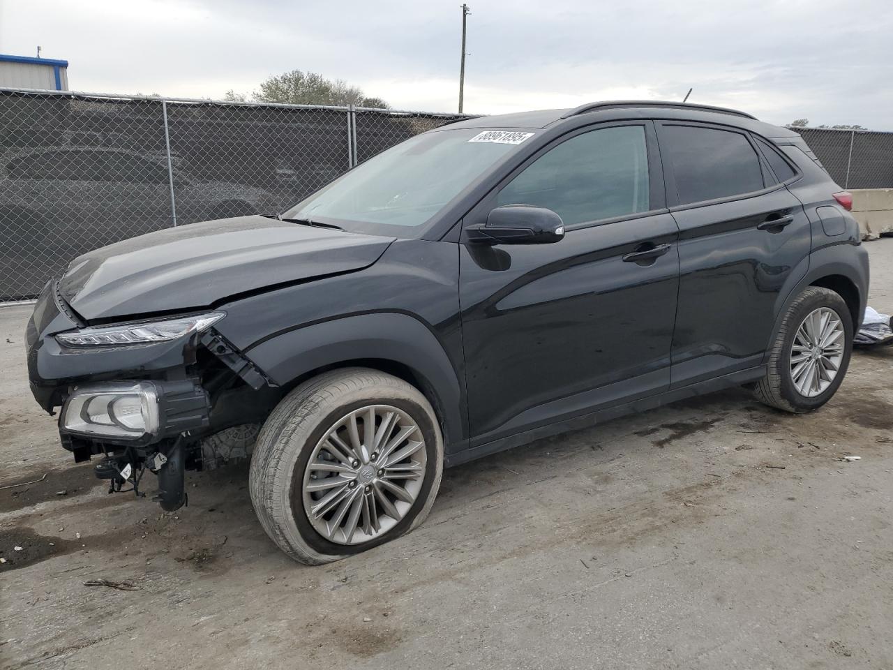  Salvage Hyundai KONA