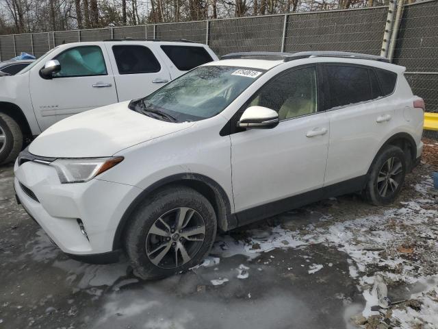 2017 TOYOTA RAV4 XLE - JTMRFREV7HJ123170
