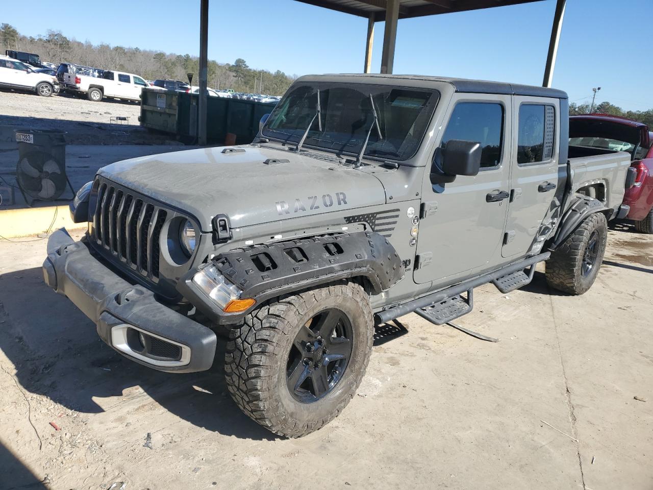  Salvage Jeep Gladiator