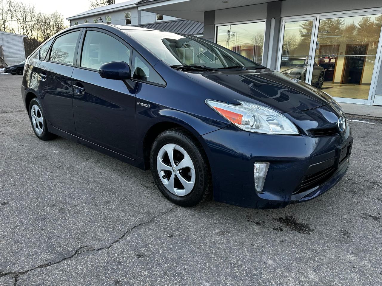  Salvage Toyota Prius