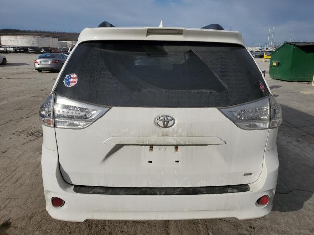 2018 TOYOTA SIENNA SE 5TDXZ3DC9JS919486