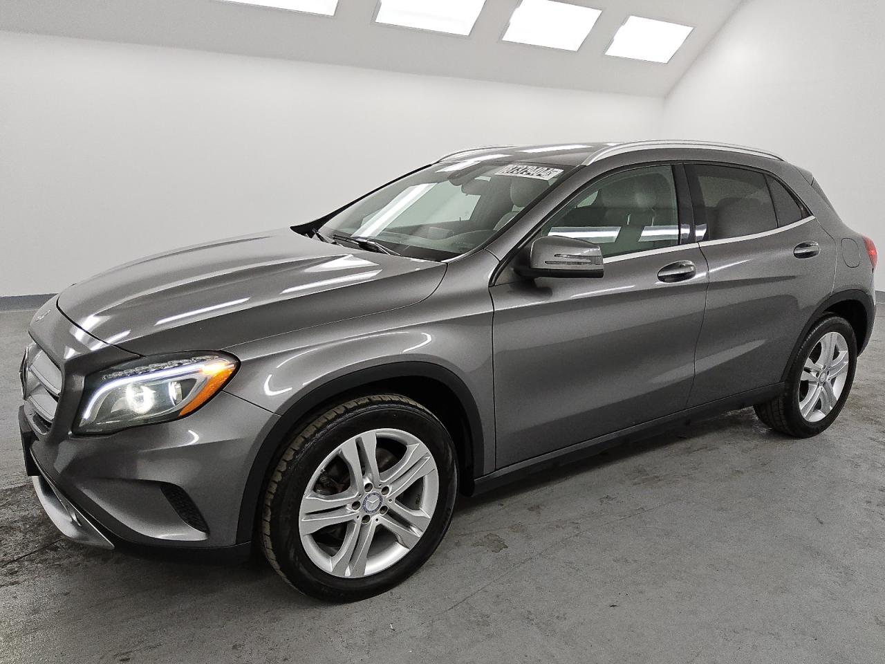  Salvage Mercedes-Benz GLA