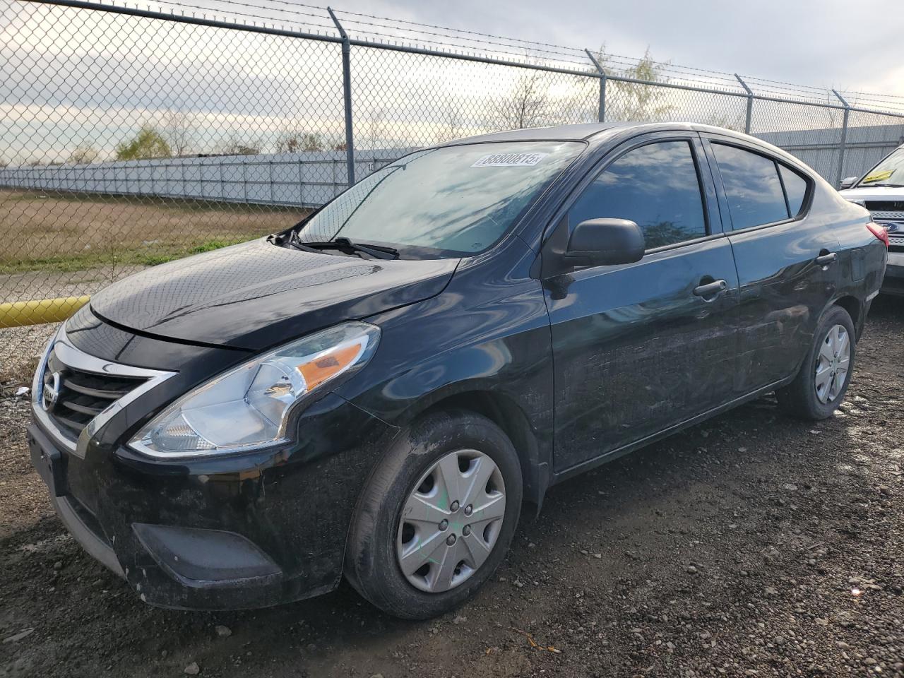  Salvage Nissan Versa