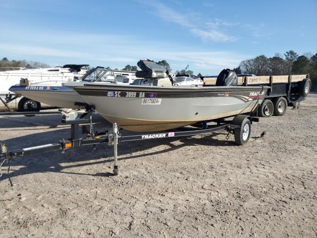 TRACKER BOAT 2010 gray   BUJ22165D010 photo #3