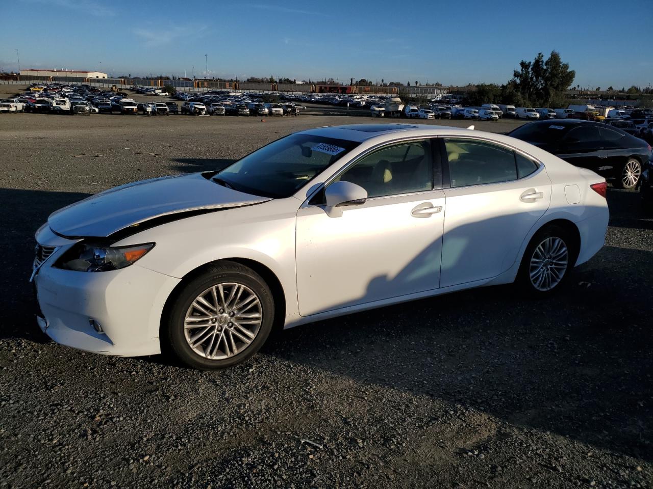  Salvage Lexus Es