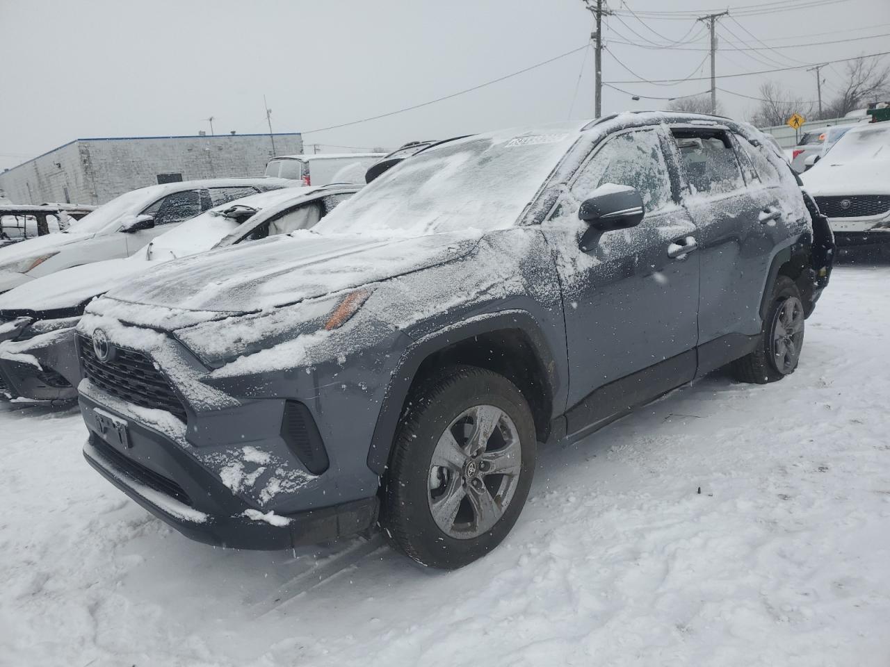  Salvage Toyota RAV4