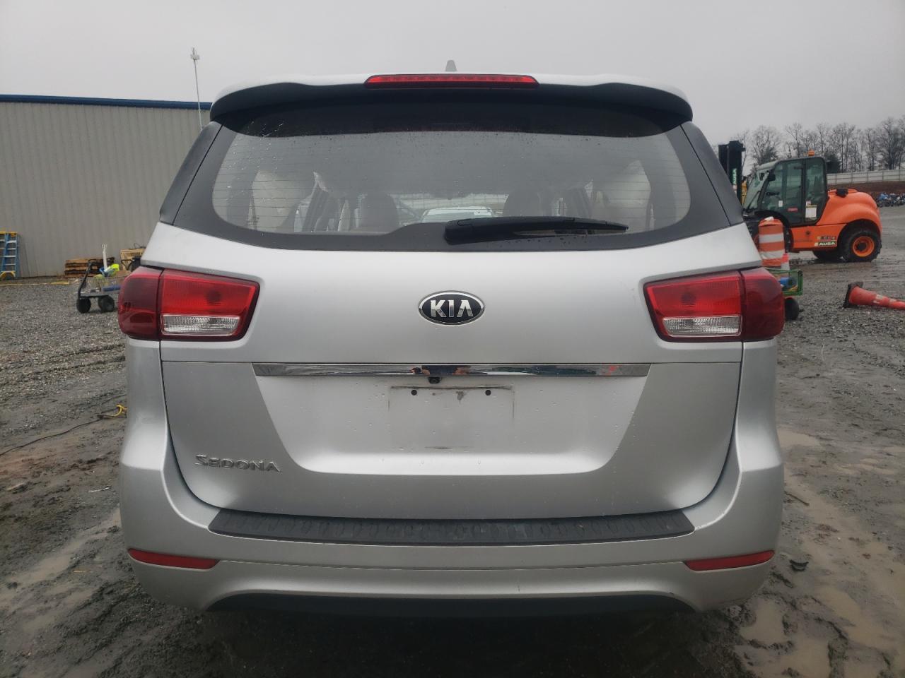 Lot #3049592667 2016 KIA SEDONA L