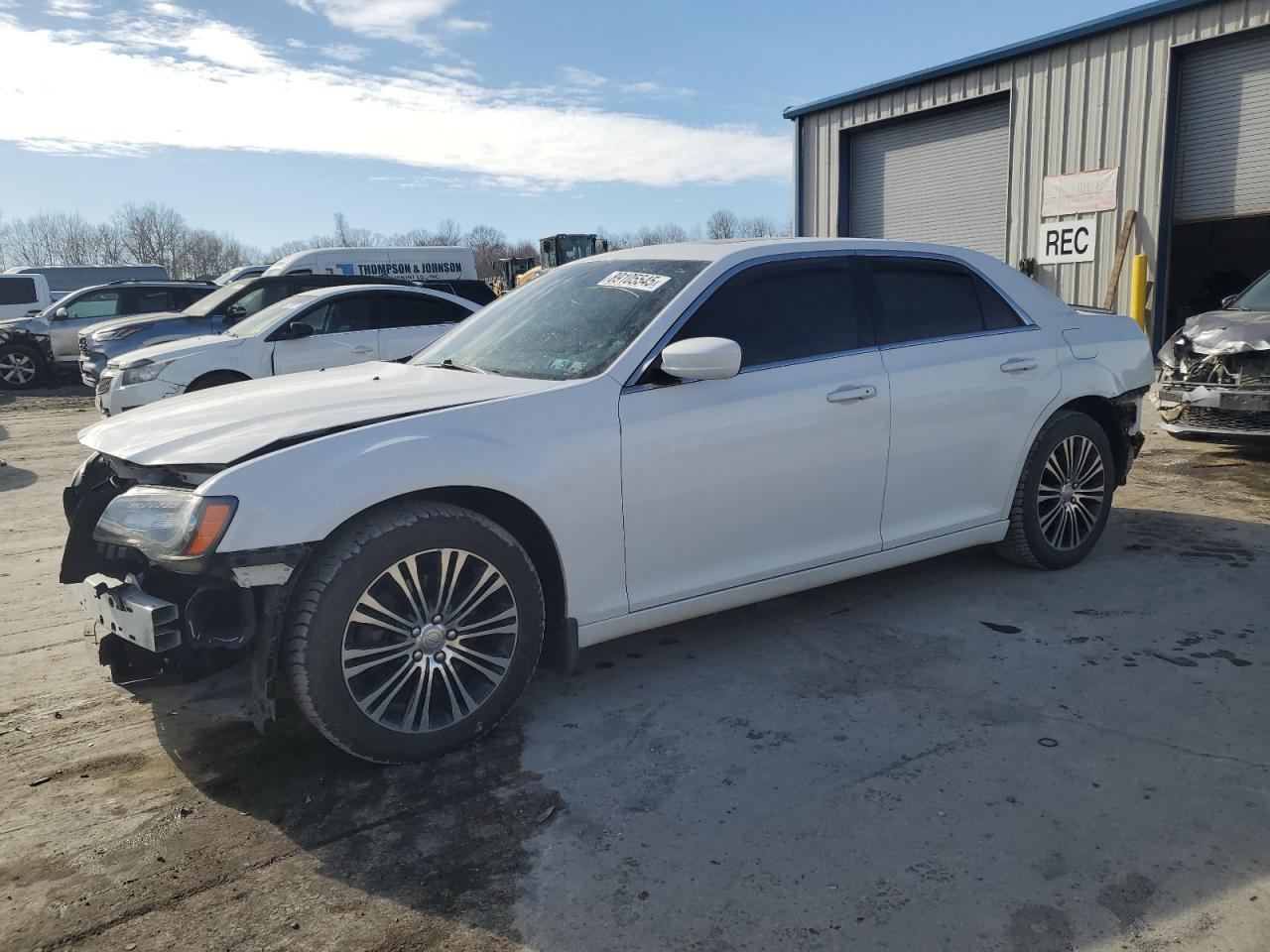  Salvage Chrysler 300