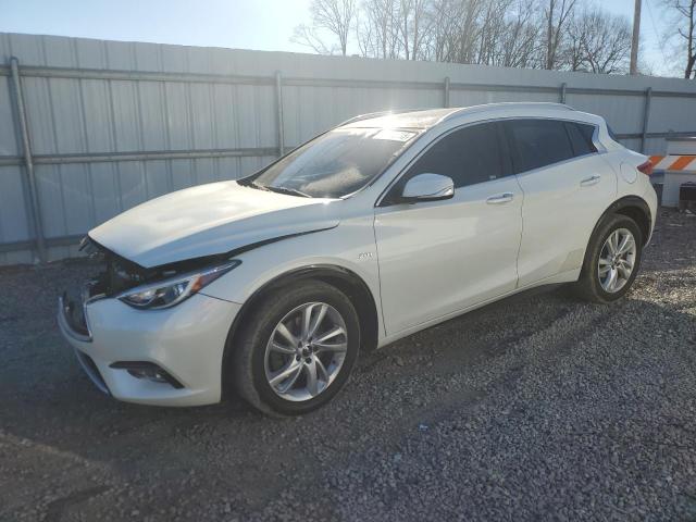 INFINITI QX30 BASE