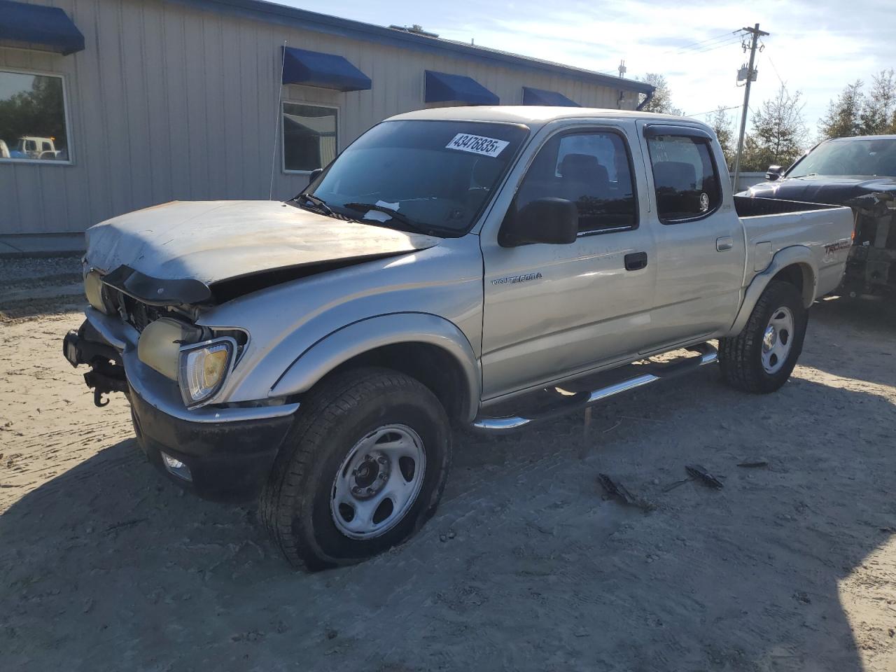  Salvage Toyota Tacoma