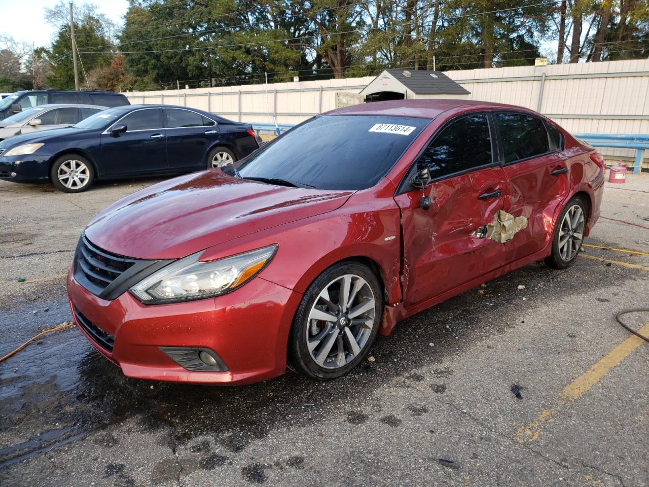  Salvage Nissan Altima