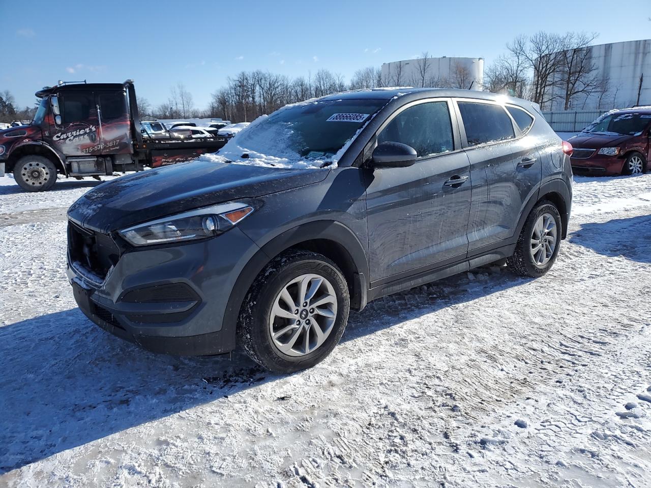  Salvage Hyundai TUCSON