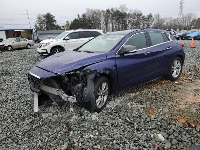 INFINITI QX30 BASE