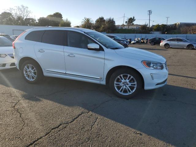 2016 VOLVO XC60 T5 PR YV440MDK2G2844444