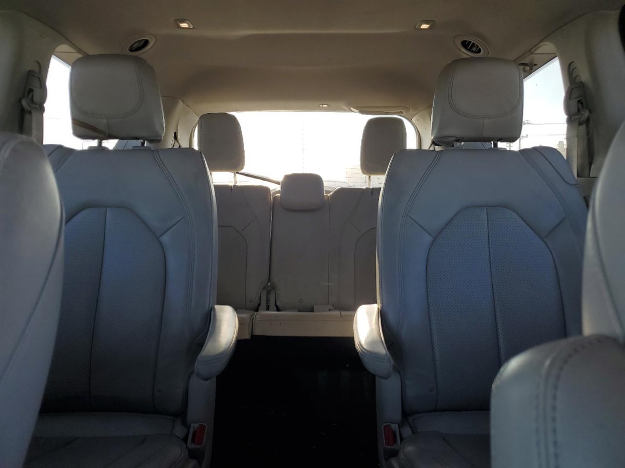 CHRYSLER VOYAGER LXI