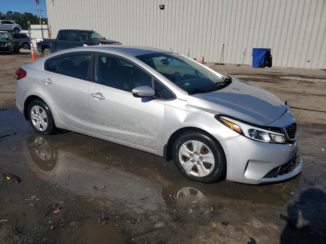 2018 KIA FORTE LX - 3KPFK4A7XJE284608