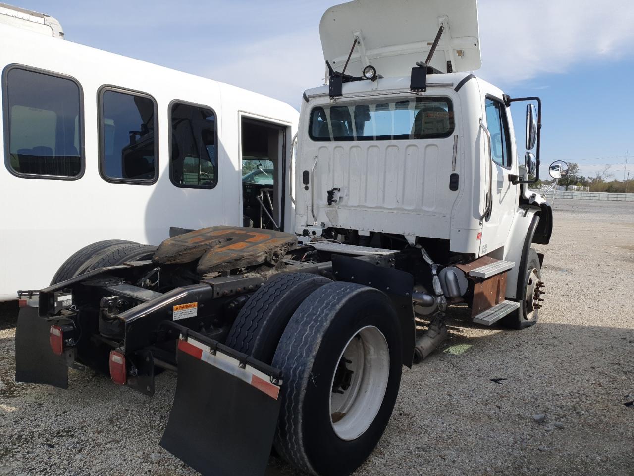 Lot #3050561103 2016 FREIGHTLINER M2 106 MED