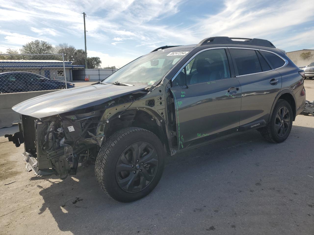  Salvage Subaru Outback