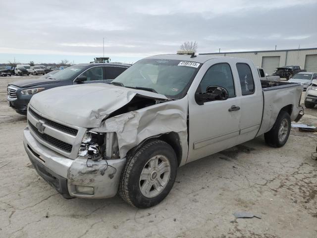 CHEVROLET SILVERADO