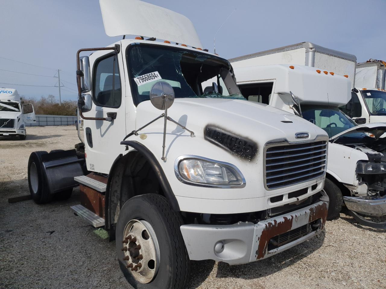 Lot #3050561103 2016 FREIGHTLINER M2 106 MED