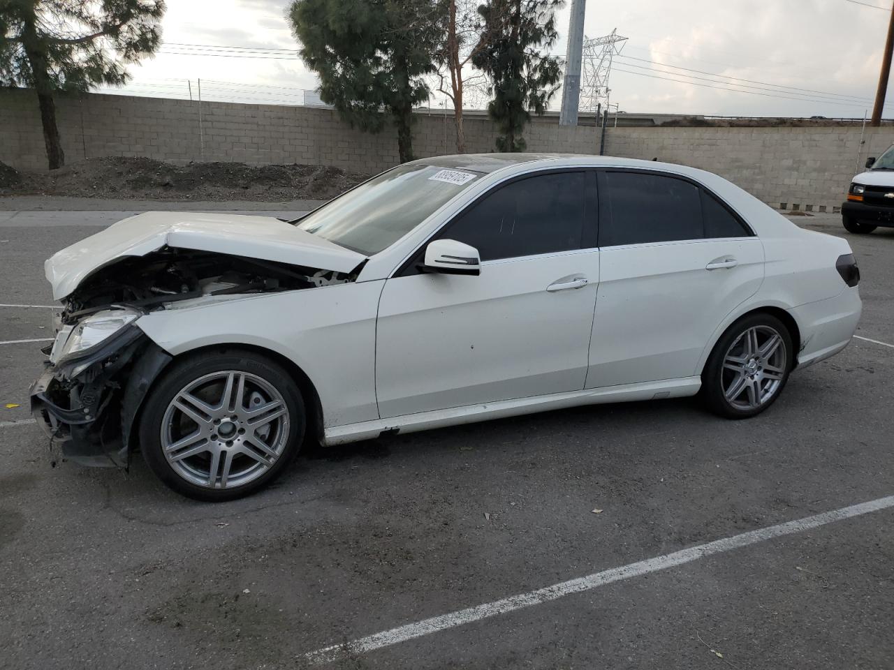  Salvage Mercedes-Benz E-Class