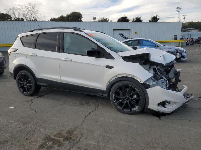 2018 FORD ESCAPE SE - 1FMCU9GDXJUA92173