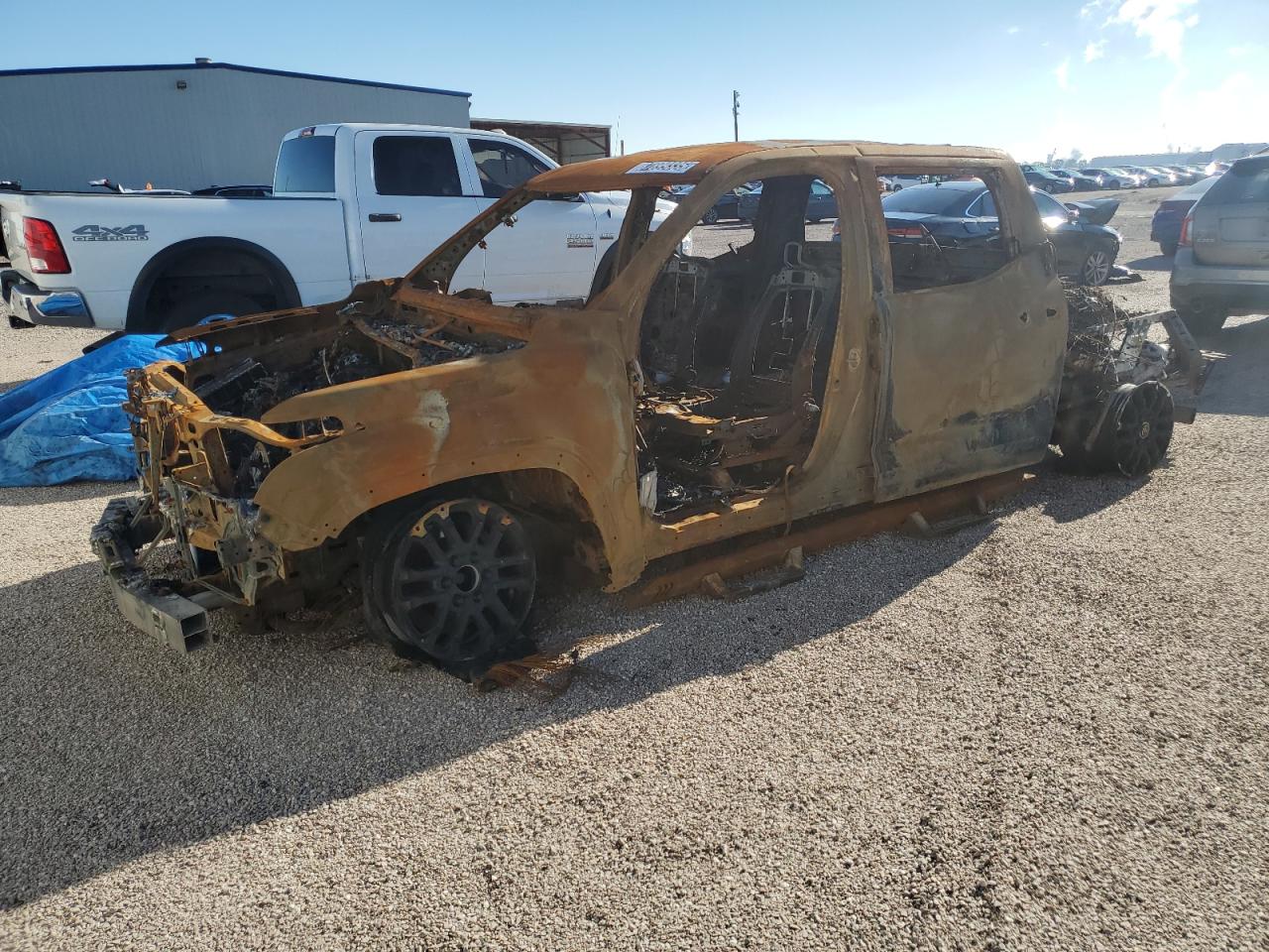 TOYOTA TUNDRA CREWMAX SR