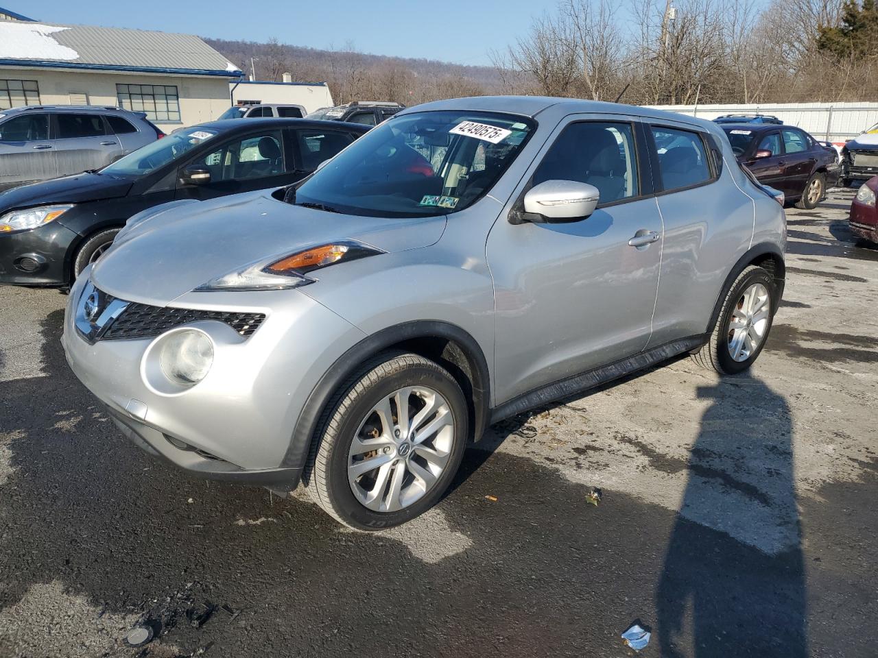  Salvage Nissan JUKE