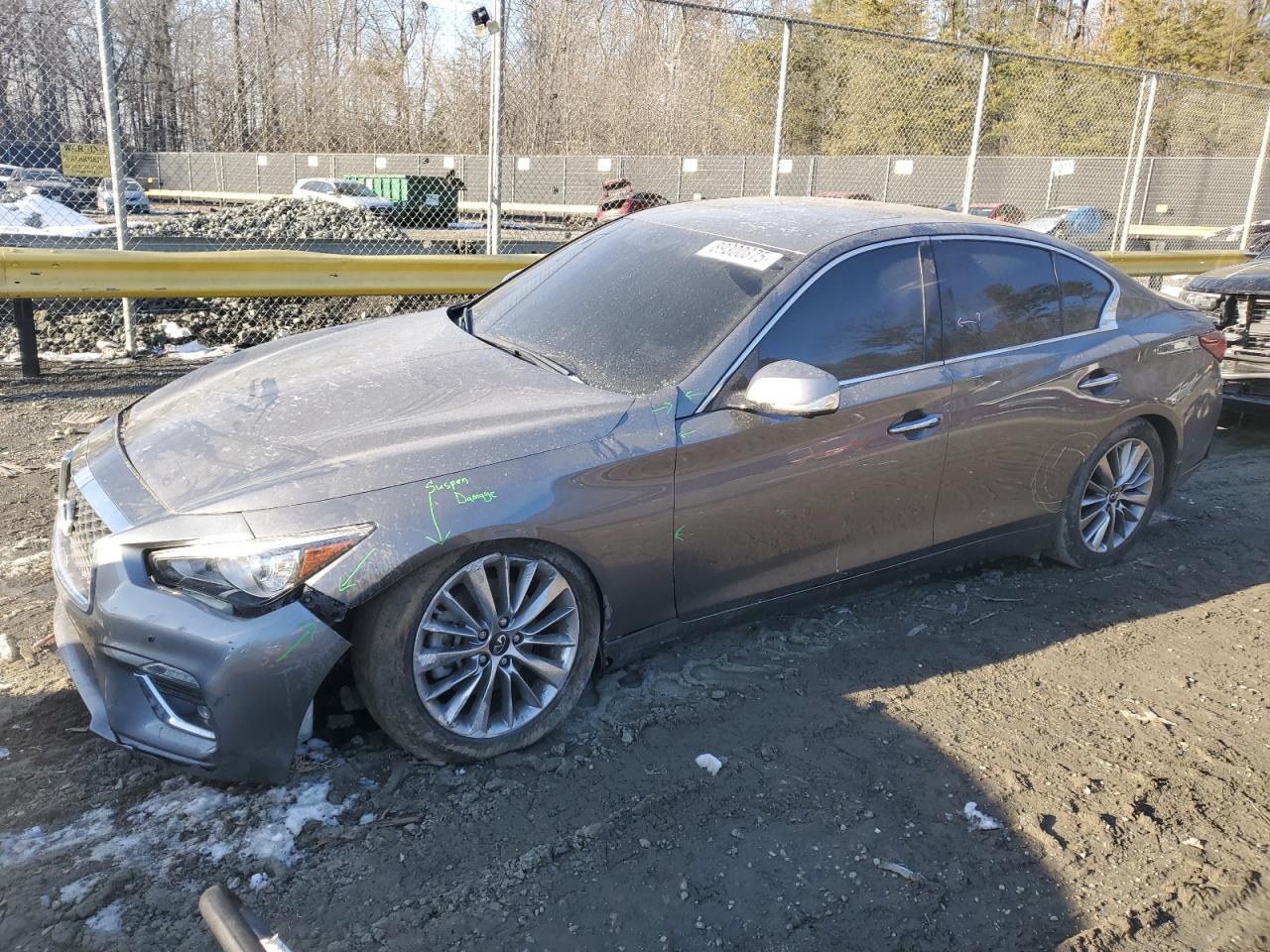 INFINITI Q50 LUXE