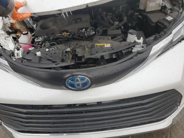 2022 TOYOTA SIENNA XLE 5TDYRKEC3NS135050