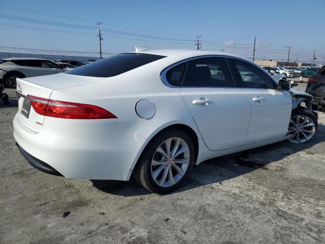 JAGUAR XF PREMIUM 2018 white  diesel SAJBD4FN3JCY57700 photo #4