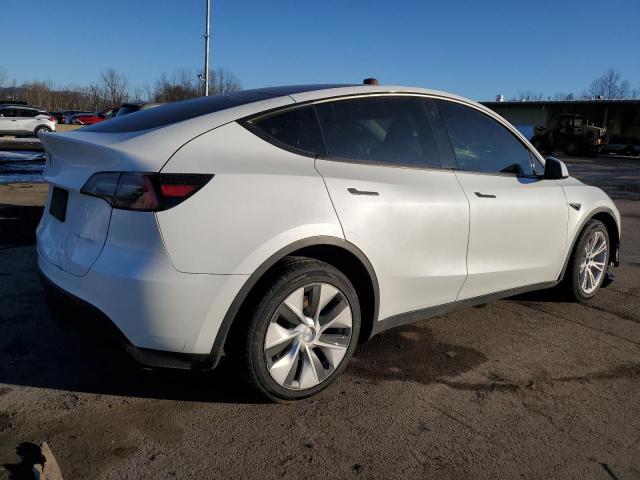 2023 TESLA Y 7SAYGAEE7PF689574