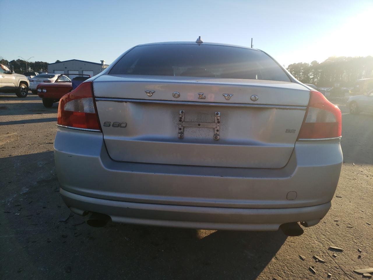 Lot #3050330887 2010 VOLVO S80 3.2