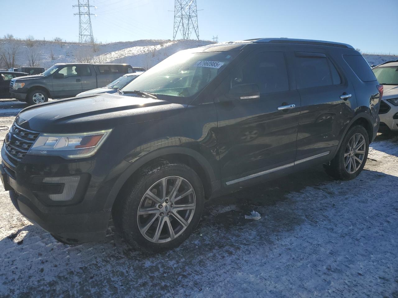  Salvage Ford Explorer