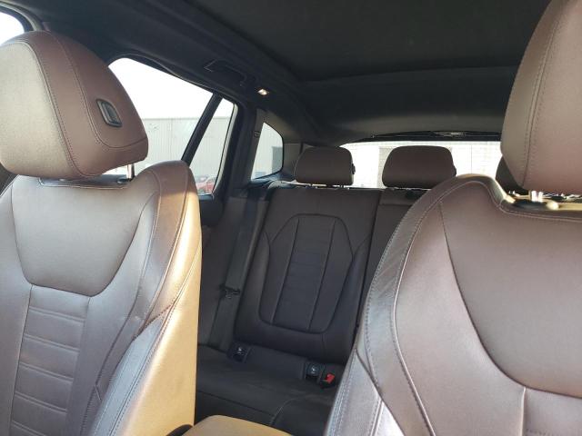 2019 BMW X3 XDRIVE3 5UXTR9C54KLP76985