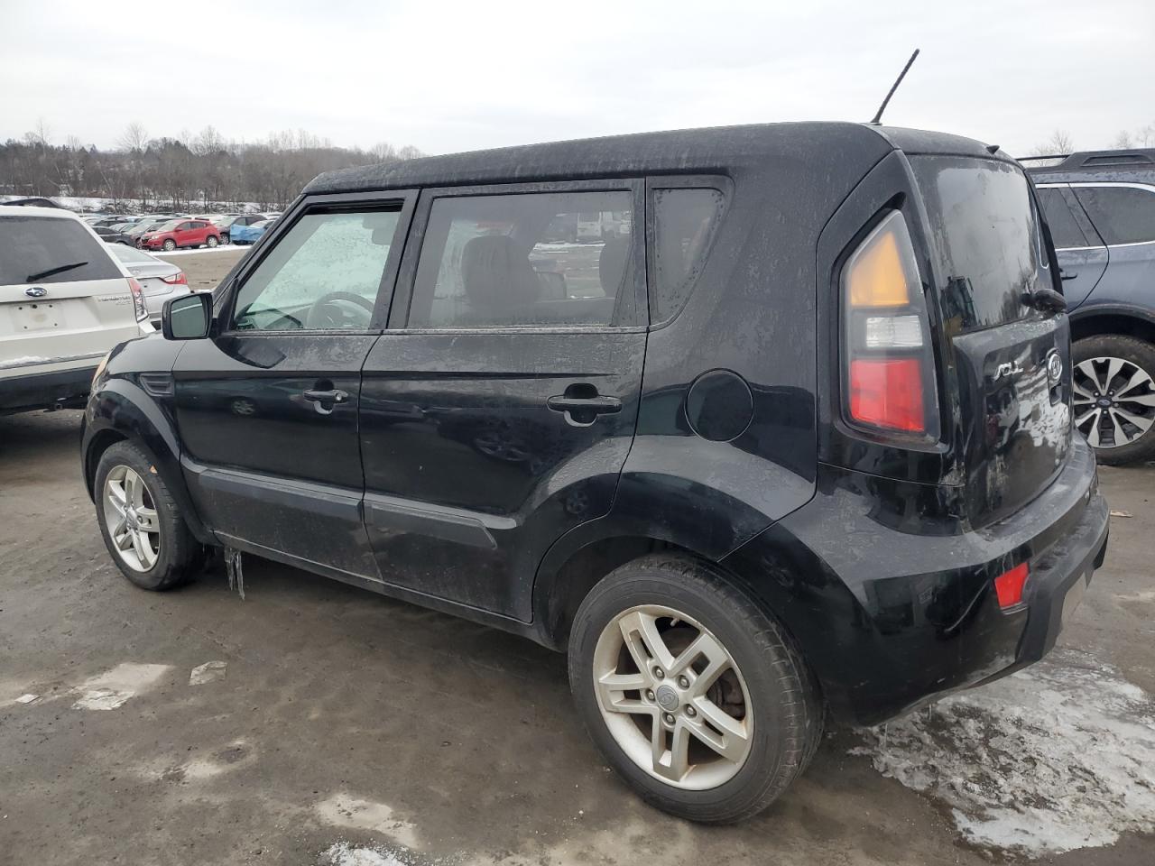 Lot #3055195976 2011 KIA SOUL +