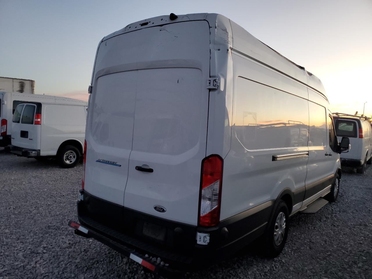 FORD E-TRANSIT T-350