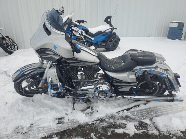 2015 HARLEY-DAVIDSON FLHXSE CVO 1HD1PXN18FB950967