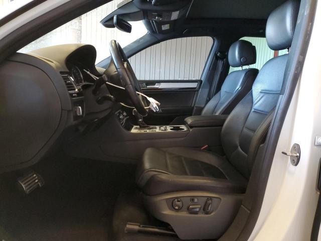 2017 VOLKSWAGEN TOUAREG WO WVGRF7BP5HD002450