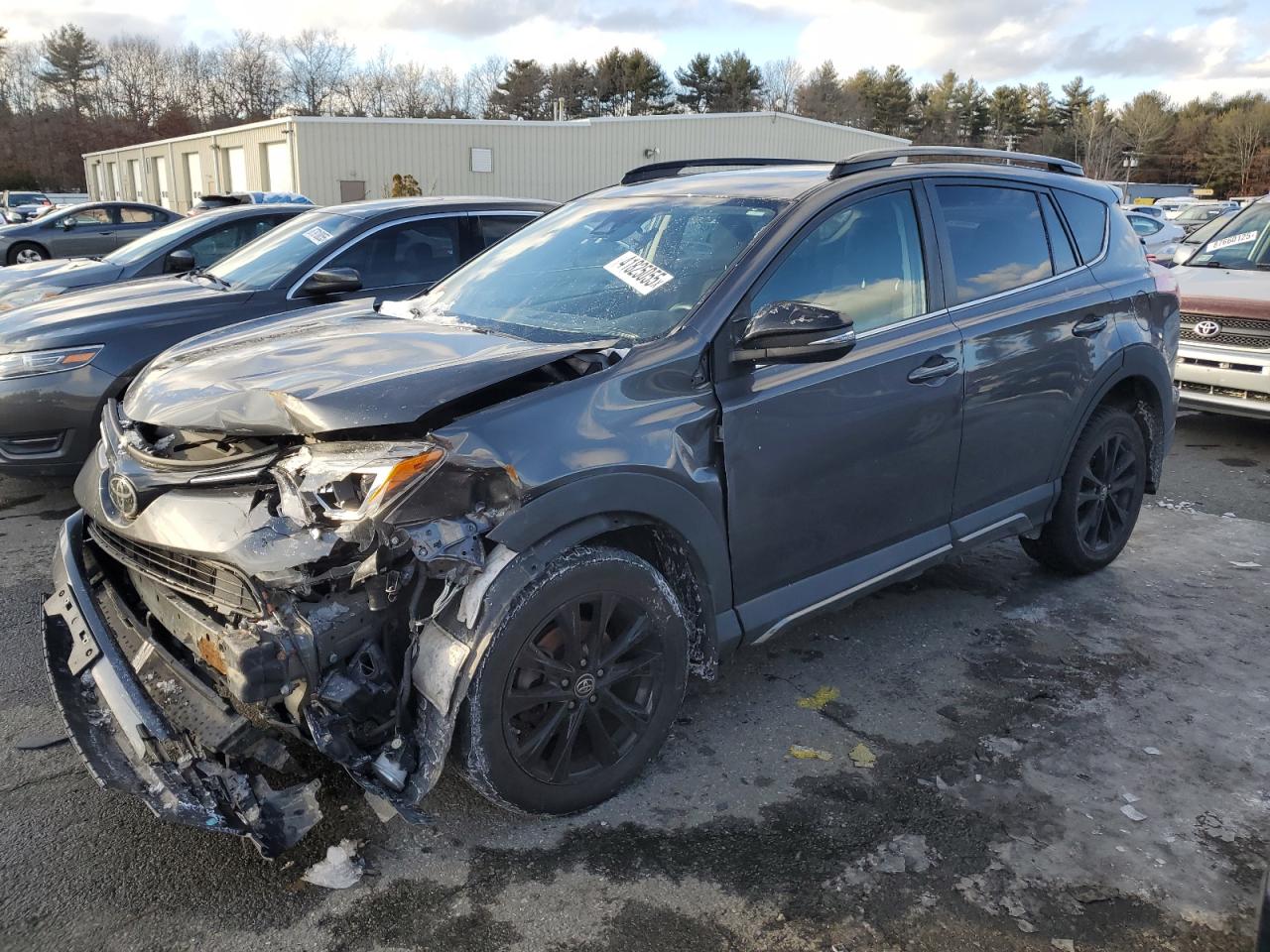  Salvage Toyota RAV4