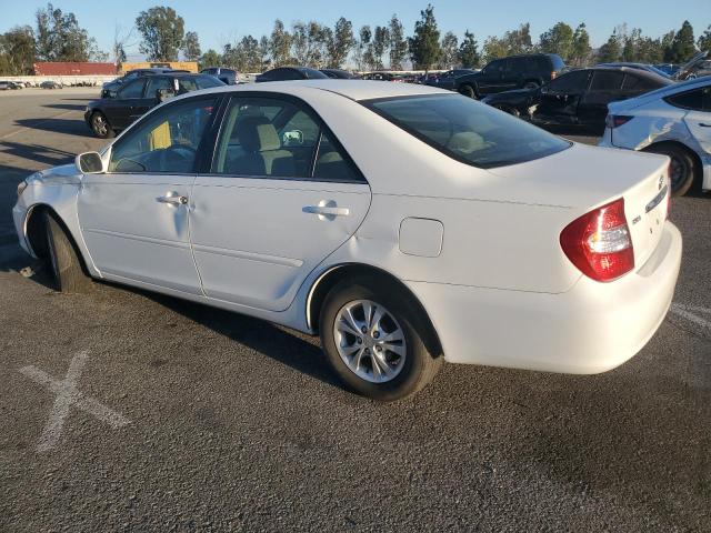 TOYOTA CAMRY LE 2004 white  gas 4T1BF32K44U073664 photo #3