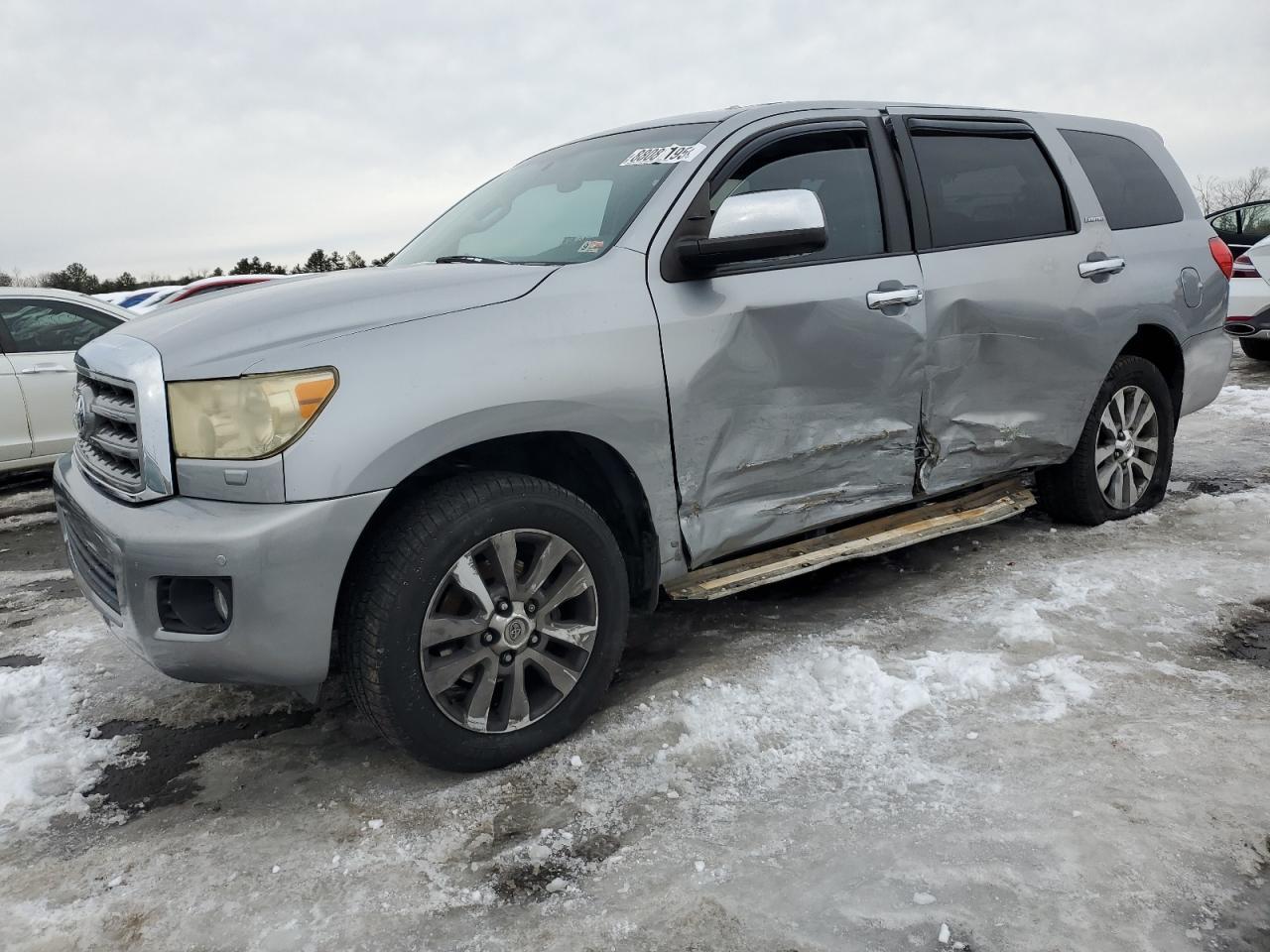  Salvage Toyota Sequoia