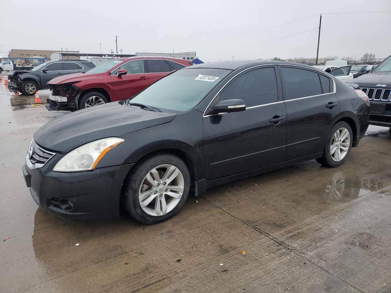  Salvage Nissan Altima