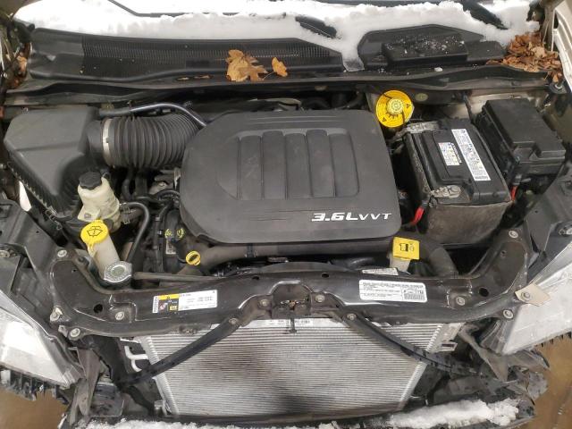 2015 CHRYSLER TOWN & COU - 2C4RC1BG4FR553831